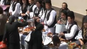 obicei-sugag-a-doua-zi-paste