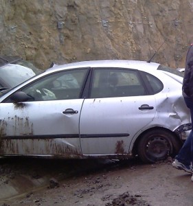 masina-in-stanci-sugag