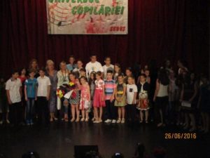 festival-universul-copilariei-sebes-iun-2016